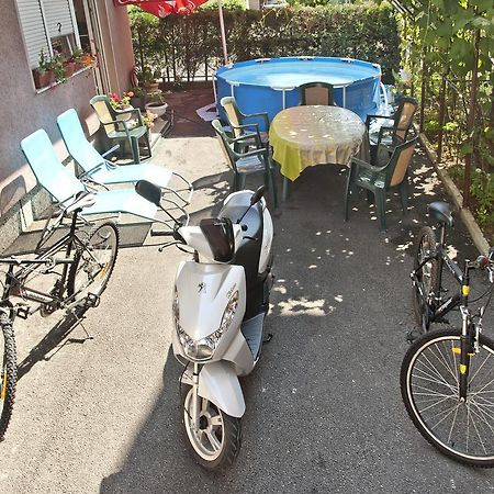 Hostel Cuba Banja Luka Esterno foto