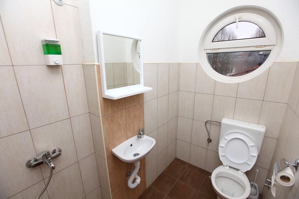 Hostel Cuba Banja Luka Esterno foto