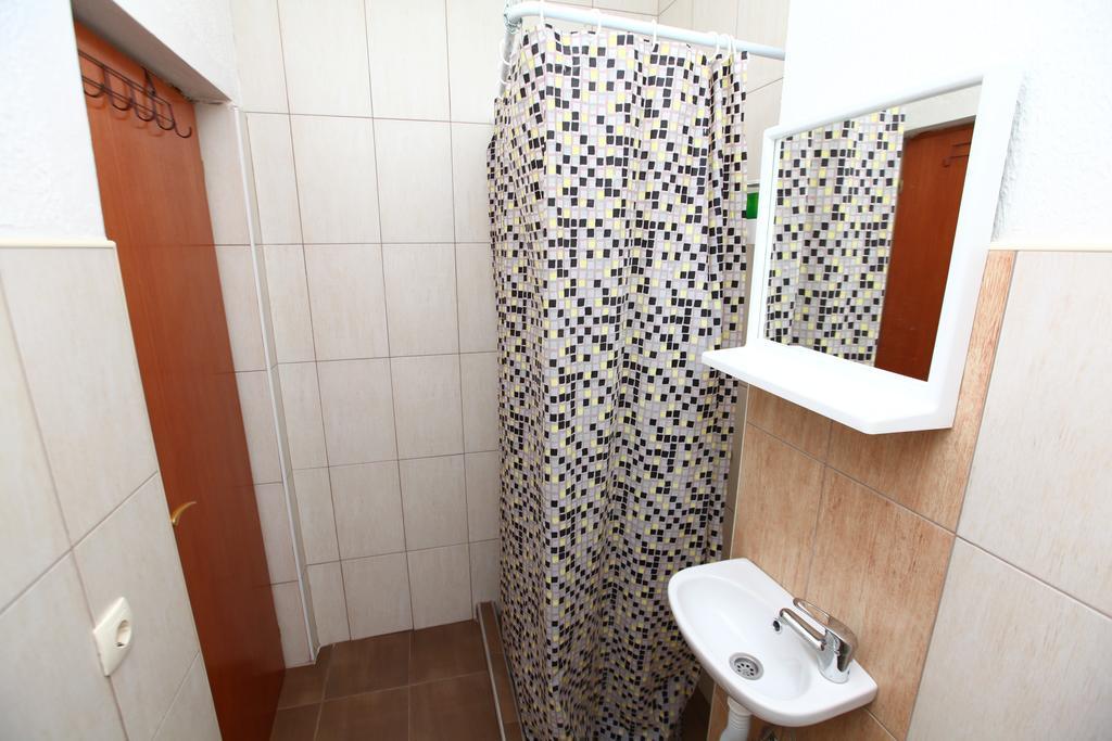 Hostel Cuba Banja Luka Esterno foto